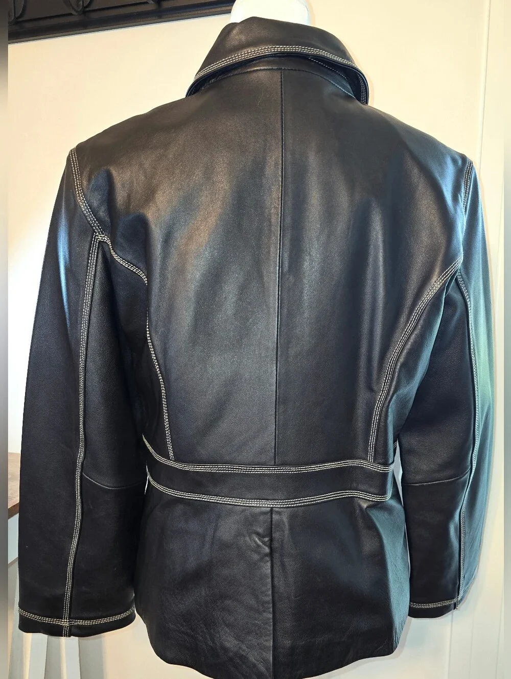 Nine & Company Vintage Black Leather Zip-Front Women's Jacket Size Medium